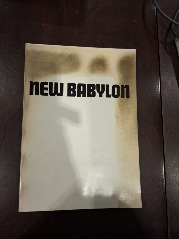 New Babylon | J.L. Locher | 1974 |1e druk | geen ISBN