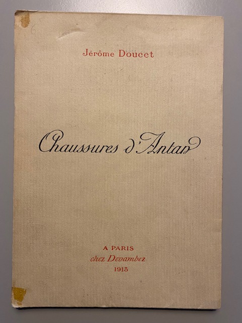 Chaussures d'Antan | Jérôme Doucet, illustré par Maurice LeLoir | 1913 | Devambez