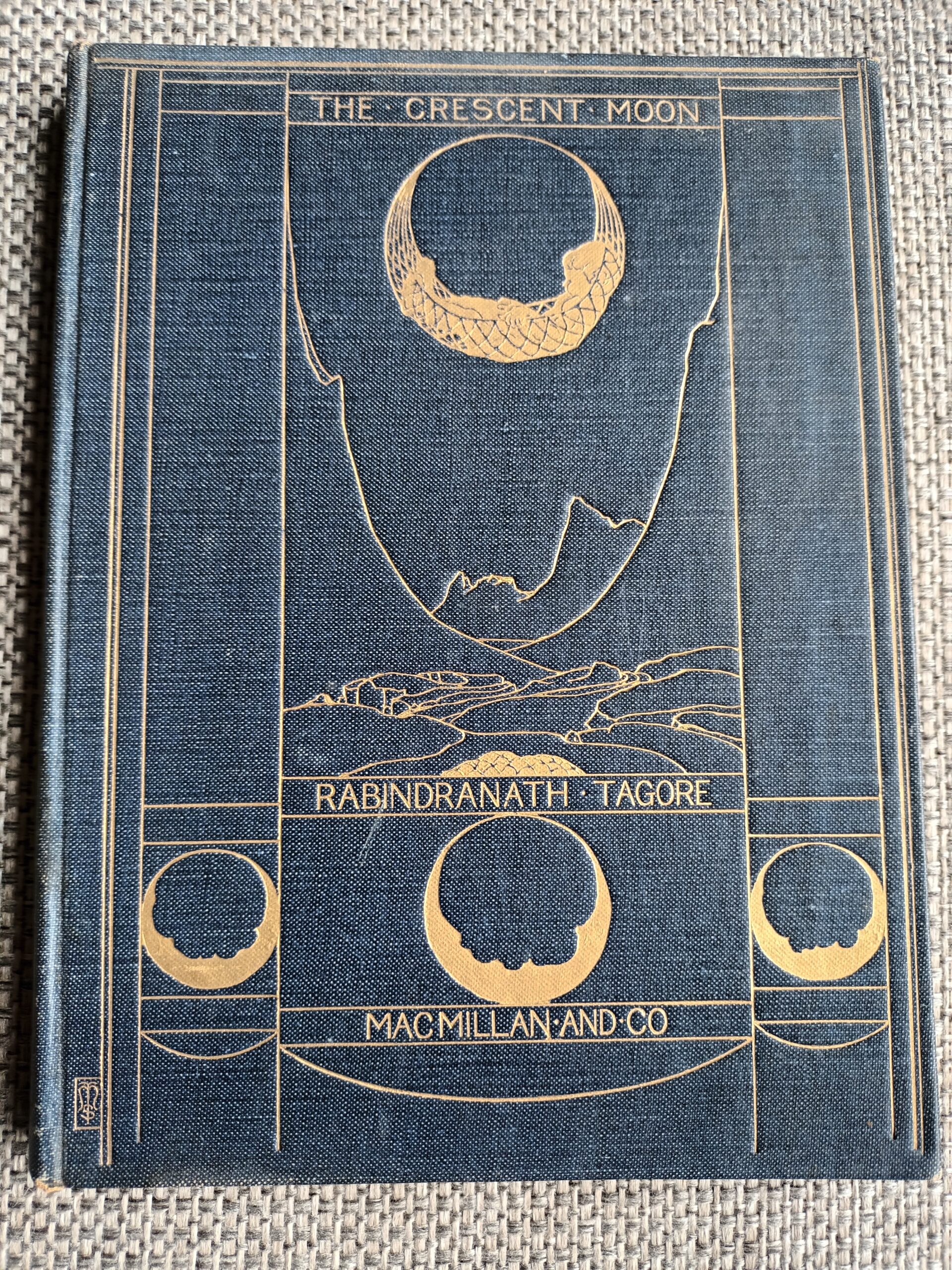 The Crescent Moon | Rabindranath Tagore | 1917 | 5de druk | Glasgow: University Press by Robert Maclehose and Co. Ltd. |