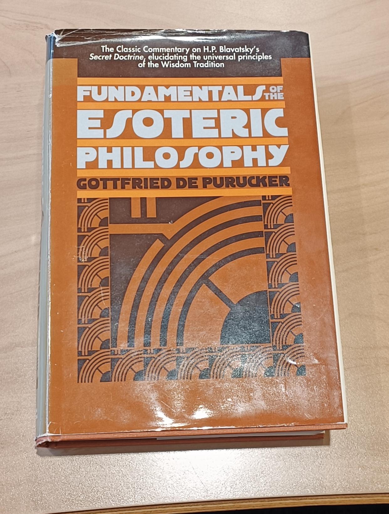 Fundamentals of the Esotheric Philosophy | Gottfried de Purucker | 1990 | uitg. Point Loma Publications San Diego | ISBN 0913004707